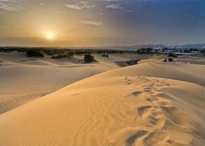 Island * Maspalomas (Gran Canaria)